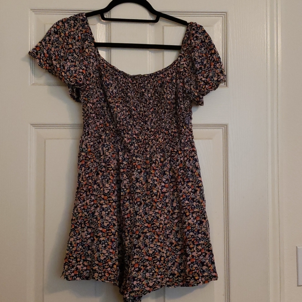Cute Floweted Shorts Romper